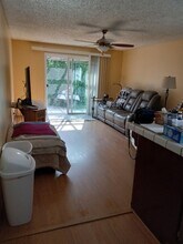 1644 Fieldcrest Dr in Sparks, NV - Building Photo - Building Photo