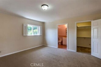 1101 Kroeger Ave in Fullerton, CA - Building Photo - Building Photo