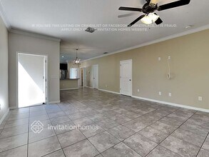 10667 Lake Montauk Dr in Riverview, FL - Building Photo - Building Photo