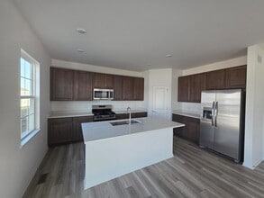 11232 Abigail Dr in Winfield, IN - Foto de edificio - Building Photo