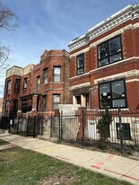 3452 W Walnut St, Unit 1 in Chicago, IL - Building Photo