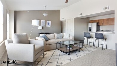 701 W 101st Pl S, Unit 928 in Jenks, OK - Building Photo - Building Photo