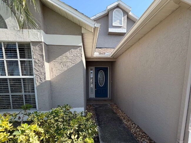 8505 Bella Way in Tampa, FL - Foto de edificio - Building Photo