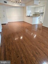 3315 Wyndham Cir in Alexandria, VA - Building Photo - Building Photo