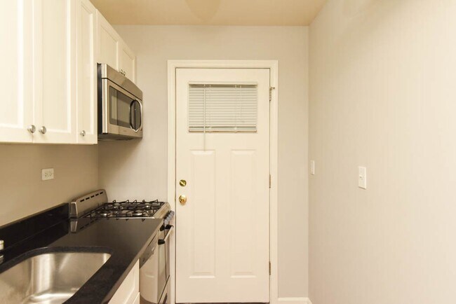 4716 N Racine Ave in Chicago, IL - Building Photo - Building Photo