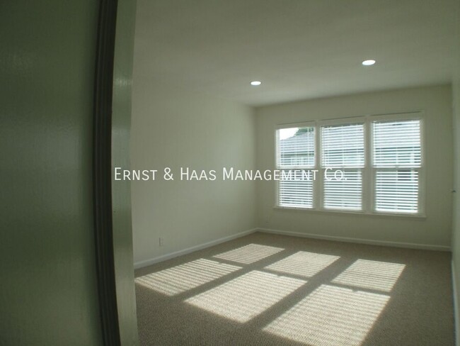 4541 N Banner Dr in Long Beach, CA - Building Photo - Building Photo