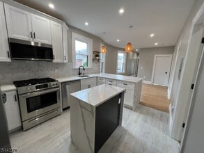 20 Parkview Ave in Belleville, NJ - Building Photo - Building Photo