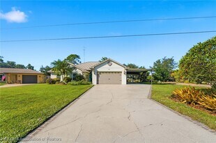 105 Fern Ct in Lake Placid, FL - Building Photo