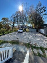 46 George St in Hamden, CT - Building Photo - Building Photo