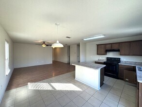 1415 Swan Ridge Dr in Sherman, TX - Building Photo - Building Photo