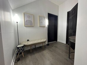 2142 Van Buren St in Hollywood, FL - Building Photo - Building Photo