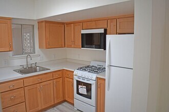 432 Old Creek Rd in Cayucos, CA - Building Photo - Building Photo