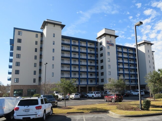 4425 Arendell St in Morehead City, NC - Building Photo - Building Photo