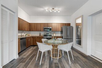 4250 Lakewood Rd-Unit -101 in Lake Worth Beach, FL - Building Photo - Building Photo