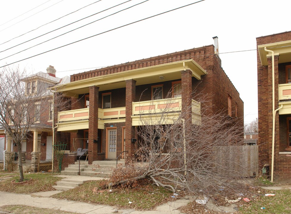 1225-1227 N 4th Ave in Columbus, OH - Building Photo