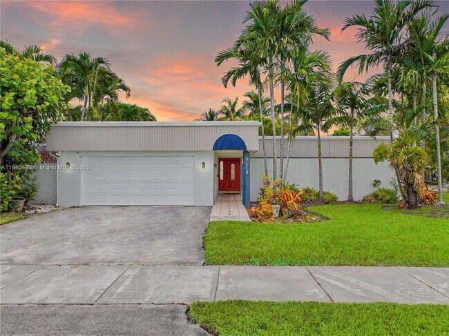 9614 SW 134th Ct in Miami, FL - Building Photo - Building Photo