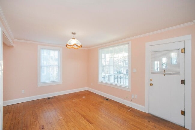 909 Clarke St in Nashville, TN - Foto de edificio - Building Photo