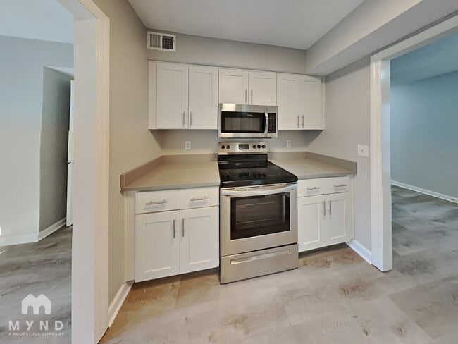 2981 Owendale Dr in Nashville, TN - Foto de edificio - Building Photo