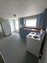 85 Pearl St in Claremont, NH - Building Photo