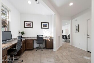 678 E Cobble Stone Dr in Queen Creek, AZ - Building Photo - Building Photo