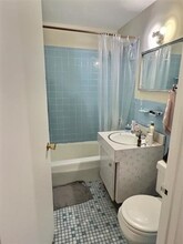 1041 Commonwealth Ave, Unit 1039 Comm Ave., #36 in Boston, MA - Building Photo - Building Photo