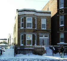 3713 W Division St Apartments