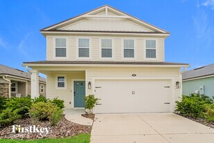 92 Vicksburg Dr in Saint Johns, FL - Building Photo