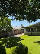 4565 NW 3rd Dr in Delray Beach, FL - Building Photo - Building Photo