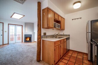 2600 W Zia Rd in Santa Fe, NM - Building Photo - Building Photo
