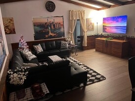 2035 Jo An Dr, Unit 2035 in Sarasota, FL - Building Photo