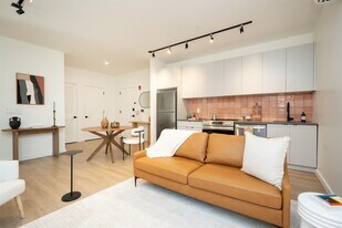 328 Pacific Ave in Jersey City, NJ - Building Photo