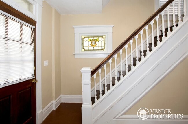 property at 34 W Oakland Ave
