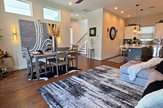 5342 Donovan Gdns Ln in Houston, TX - Building Photo - Building Photo