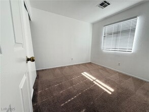 2113 Velvet Hill Ave in Las Vegas, NV - Building Photo - Building Photo