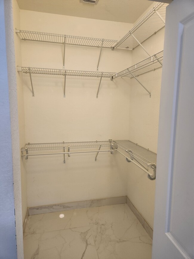 212 SE 23rd Ter in Homestead, FL - Building Photo - Building Photo