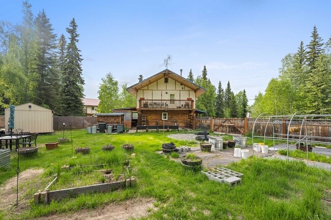 965 Seawolf Dr in North Pole, AK - Building Photo - Building Photo