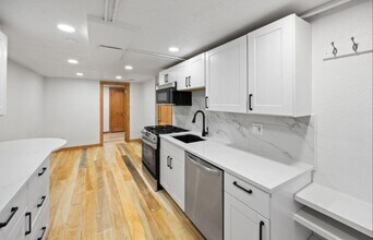 5012 W 36th Ave, Unit 5 in Denver, CO - Building Photo - Building Photo