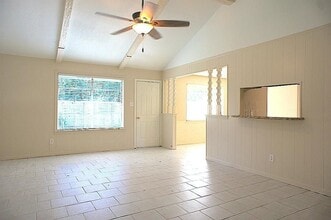 2618 Tinechester Dr in Humble, TX - Building Photo - Building Photo