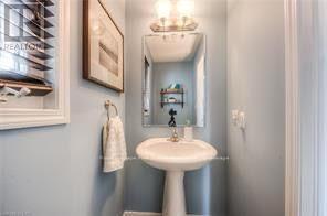 165 Westmeadow Dr in Kitchener, ON - Building Photo - Building Photo
