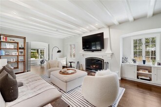 55 Graham Rd in Scarsdale, NY - Building Photo - Building Photo
