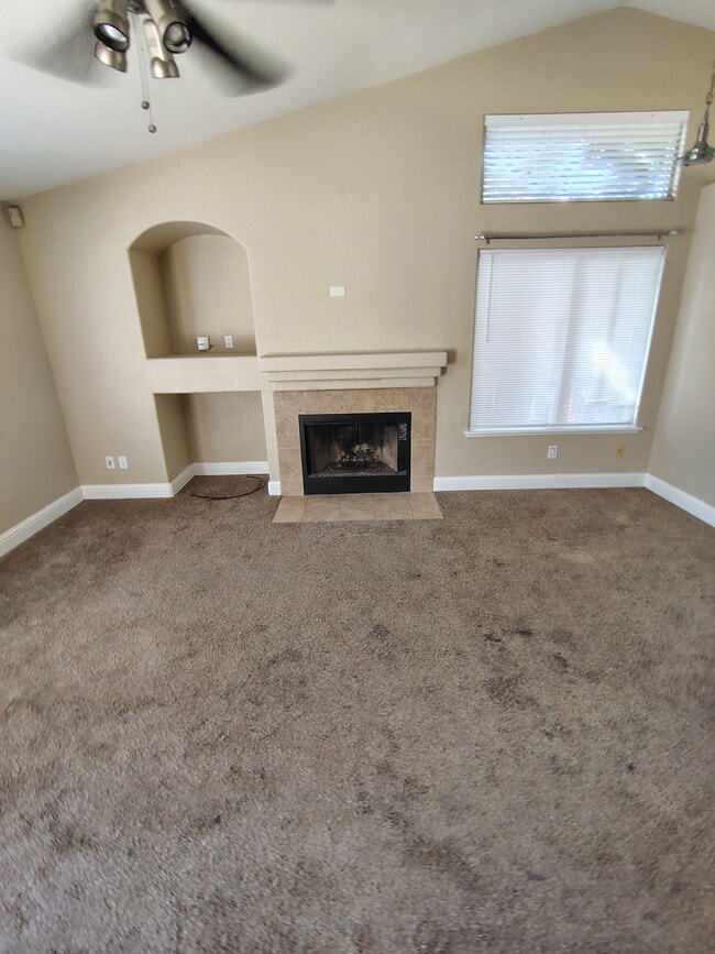 4485 N Olive Ave in Turlock, CA - Building Photo - Building Photo