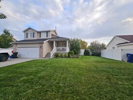 5778 Ballerina Way in Herriman, UT - Building Photo