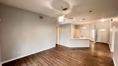 116 S Normandale Ave in Orlando, FL - Building Photo - Building Photo
