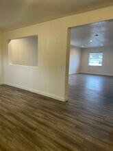 904 Carpenter Dr in Las Vegas, NV - Foto de edificio - Building Photo