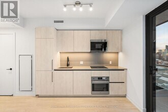 35 Parliament St in Toronto, ON - Building Photo - Building Photo