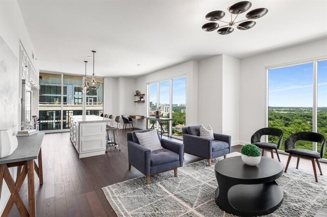 property at 1820 Peachtree St NE