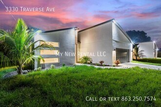 3330 Traverse Ave in North Port, FL - Building Photo - Building Photo
