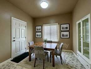 1030 Leonard Ave in East Los Angeles, CA - Building Photo - Building Photo