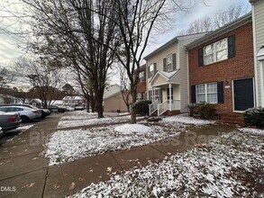 2604 Sterling Park Dr in Raleigh, NC - Building Photo - Building Photo