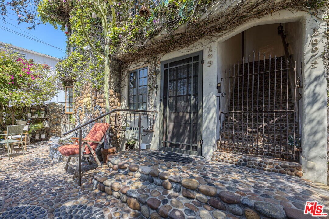 125 1/2 Fleet St in Marina Del Rey, CA - Building Photo